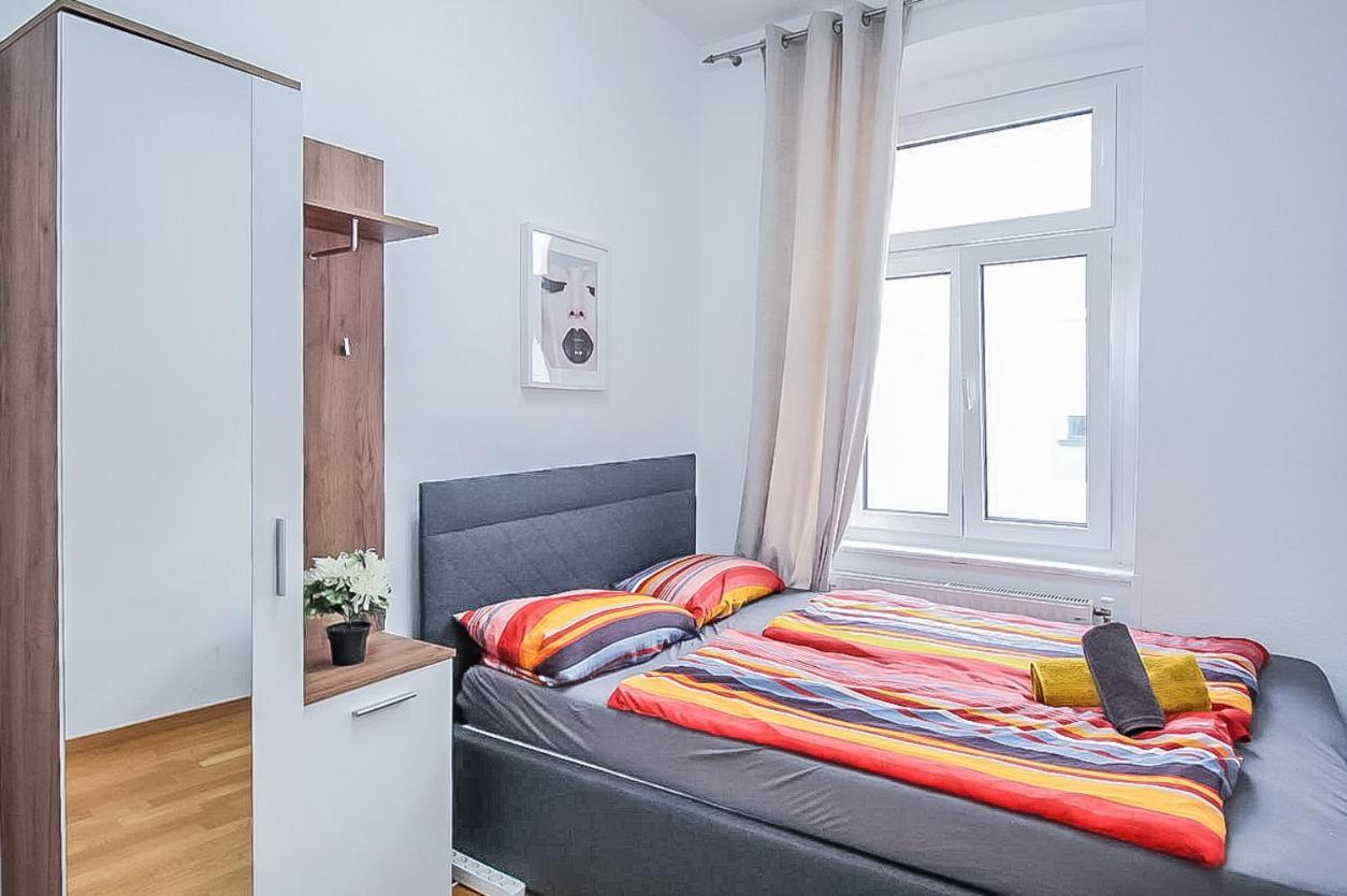 In Josefstaedter Strasse Area * Vienne